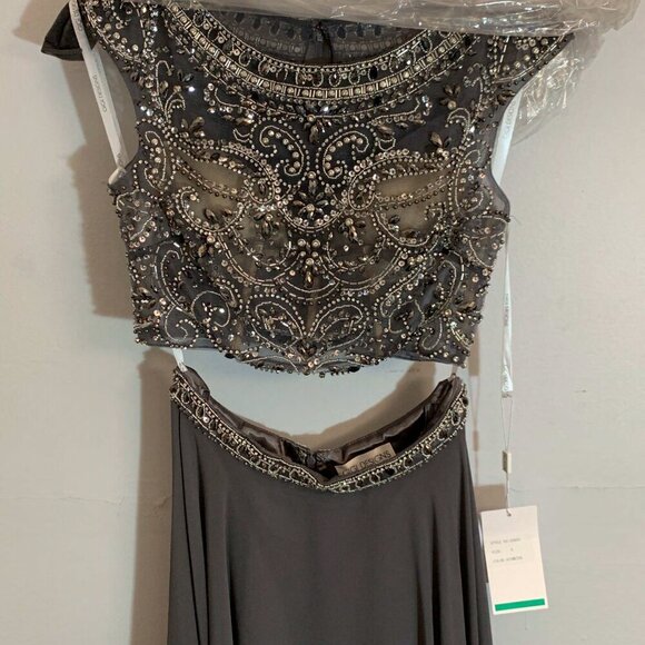 NWT La Femme 24493SC Poly Chiffon Prom Dress Gray Size 6 - Picture 5 of 8